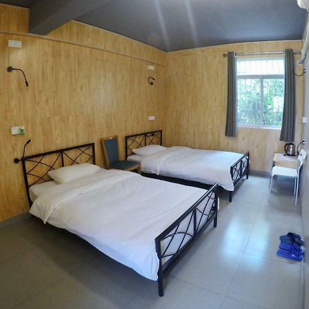 Dong Shan Gaga Hostel กวางโจว ภายนอก รูปภาพ