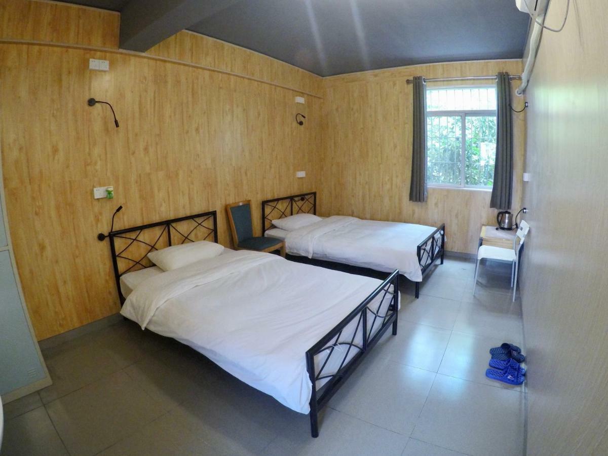Dong Shan Gaga Hostel กวางโจว ภายนอก รูปภาพ